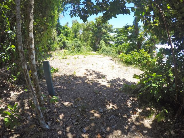 Set yourself up in a shady, secluded spot at North Macushla camping area.