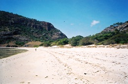 Image of a beach where visitors need to be prepared for very hot conditions.