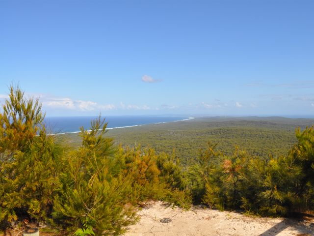View towards the eastern beach from Mount Tempest lookout.