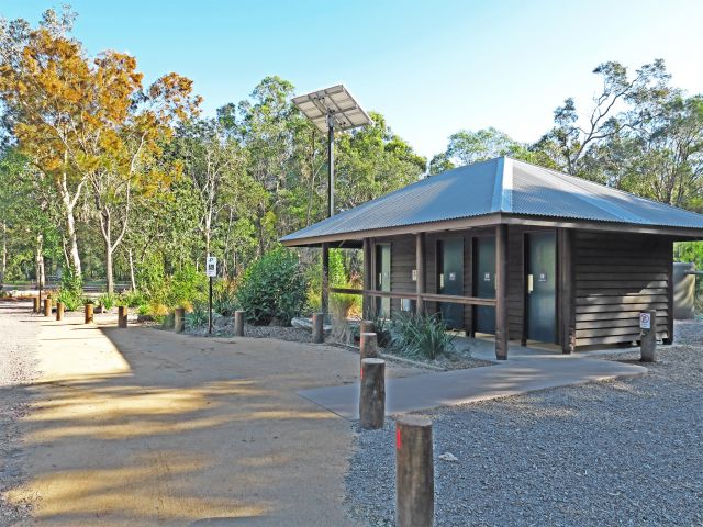 Wheelchair-accessible toilets are provided at Coochin Creek day-use area.