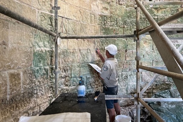 In and around the beacon, there are about 900 carved or painted inscriptions dating back to the late 1800s. 