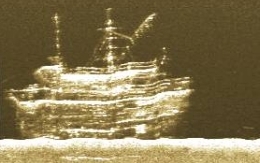 The Tiwi Pearl stands perfectly upright on the seabed. 