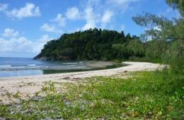 Image of the lagoon area at Russell Island, Frankland Group.