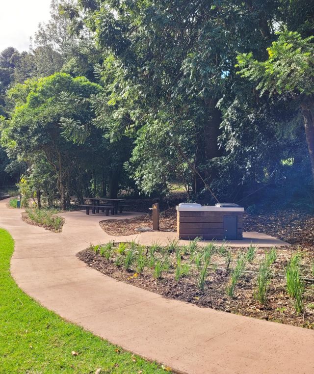 Photo of bbq facilities at picnic area