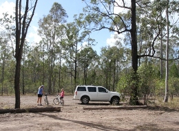 Getting ready for a mountain bike ride in the Promisedland car park.