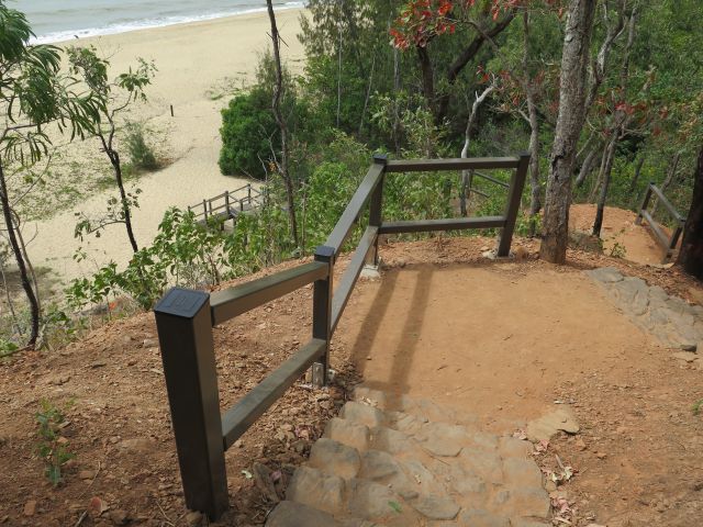 Image of steps to Half Moon Bay where the Corymbia walking track meets the beach.