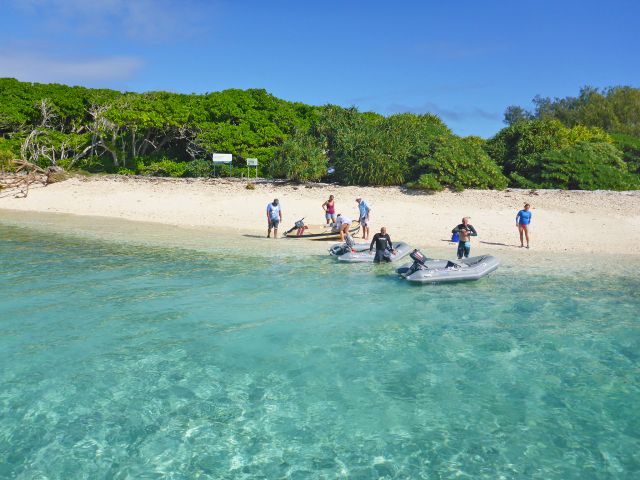 Charter vessels will drop you and your camping gear on the beach at high tide.