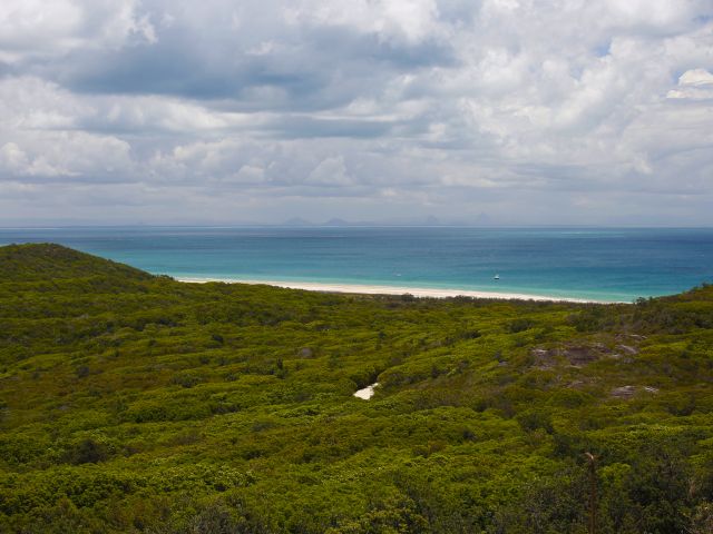 Enjoy views over Honeymoon Bay to the Sunshine Coast from Cape Moreton.