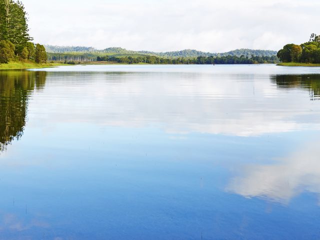 Kauri Creek camping area offers uninterrupted views across Lake Tinaroo.