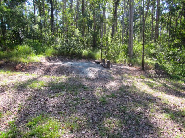 Enjoy camping beneath spotted gums, ironbarks and grey gums.