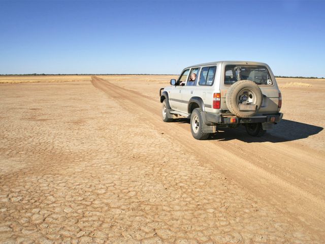 Crossing the claypan on the Warracoota circuit drive.