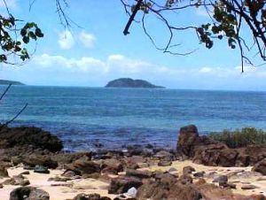 Scenic beach views, Dunk Island. 